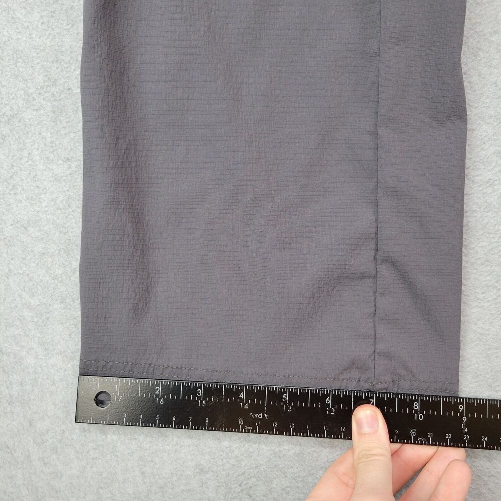 Prana Gray convertible hiking pants - Picture 2 of 11